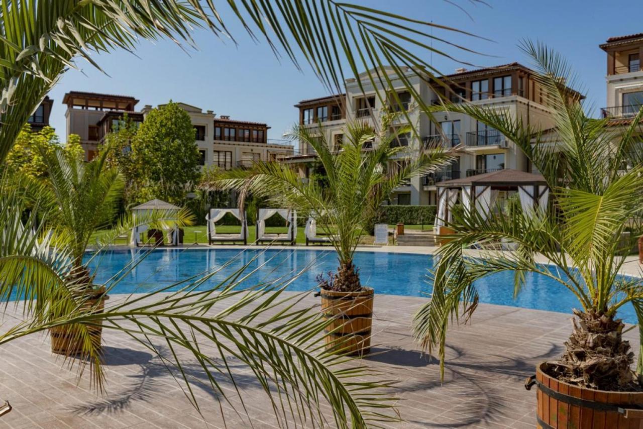 Green Life Beach Resort Apartment Sosopol Exterior foto