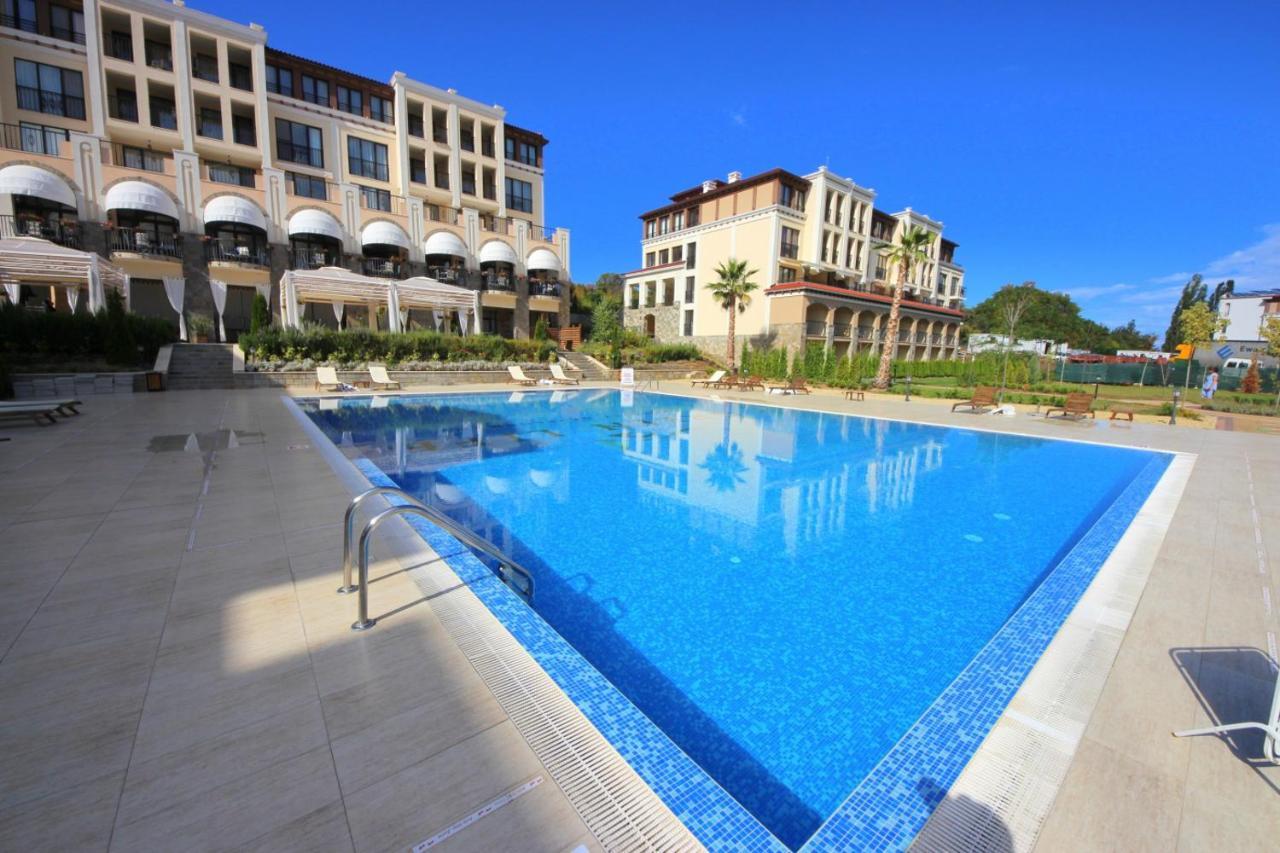 Green Life Beach Resort Apartment Sosopol Exterior foto