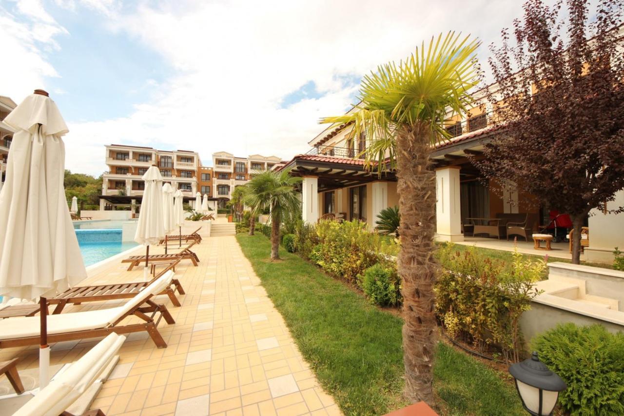 Green Life Beach Resort Apartment Sosopol Exterior foto