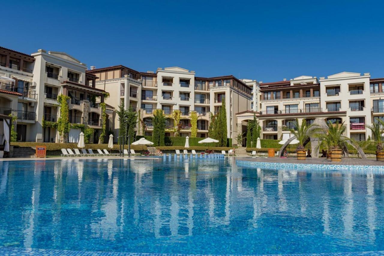 Green Life Beach Resort Apartment Sosopol Exterior foto
