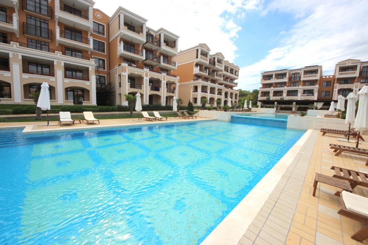 Green Life Beach Resort Apartment Sosopol Exterior foto