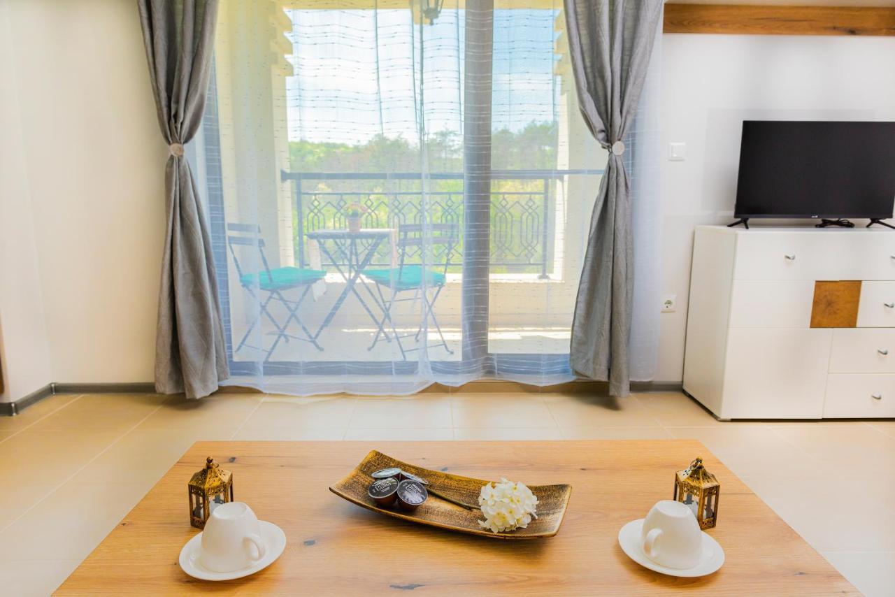 Green Life Beach Resort Apartment Sosopol Exterior foto